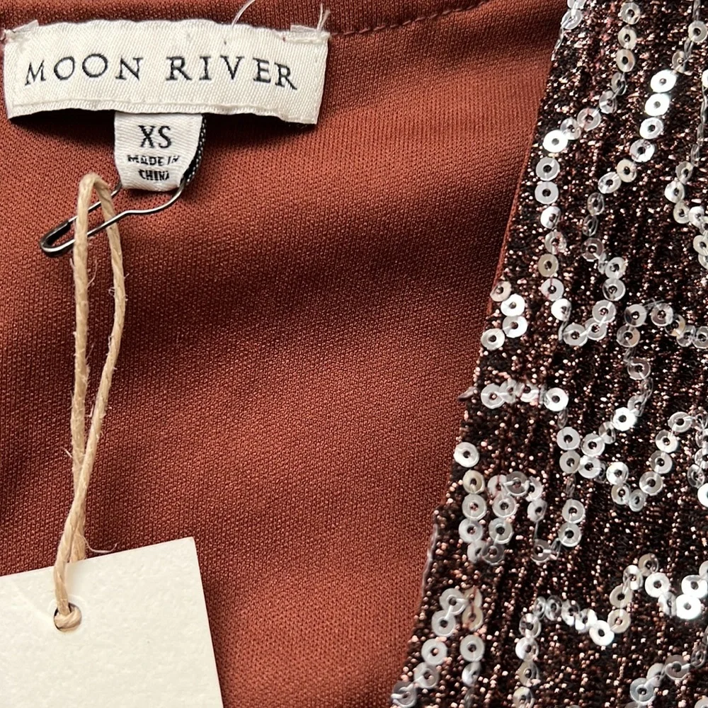 Moon River Anthropologie Womens Sequin babydoll cocktail dress square neck …